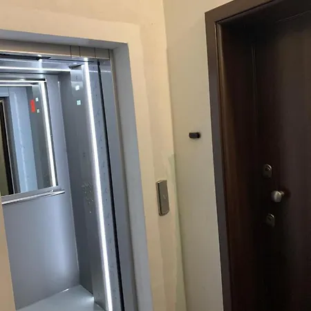 Rotonda Апартамент София